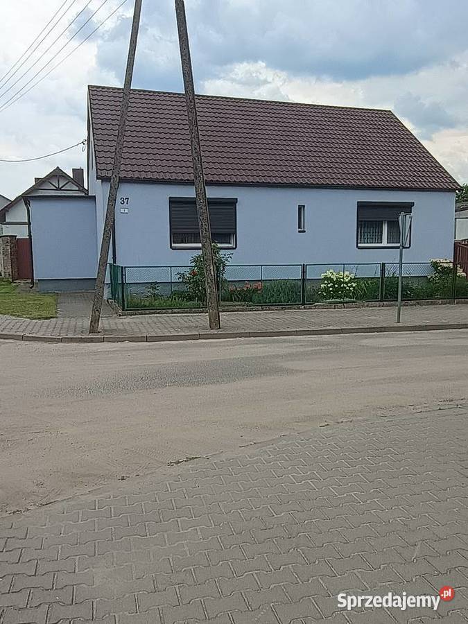 Ładny dom w wygodnej lokalizacji Morzewo