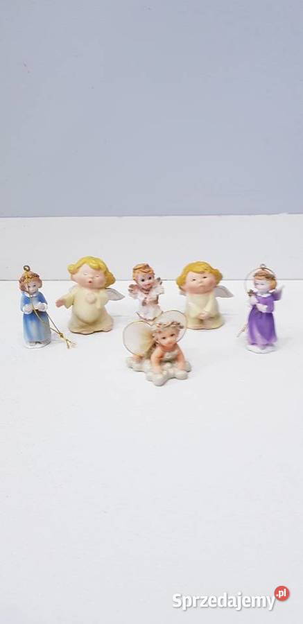 Zestaw starych figurek kolekcjonerskich z prlu Dąbrowa Górnicza