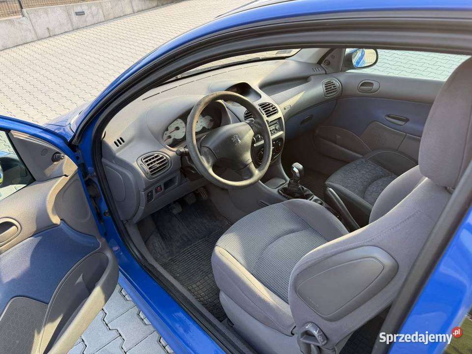 Peugeot 206 benzyna 14 2002 małopolskie Baczyn