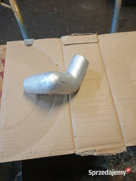 Kolanko wody weźa do Ursus C325 Gwizdów