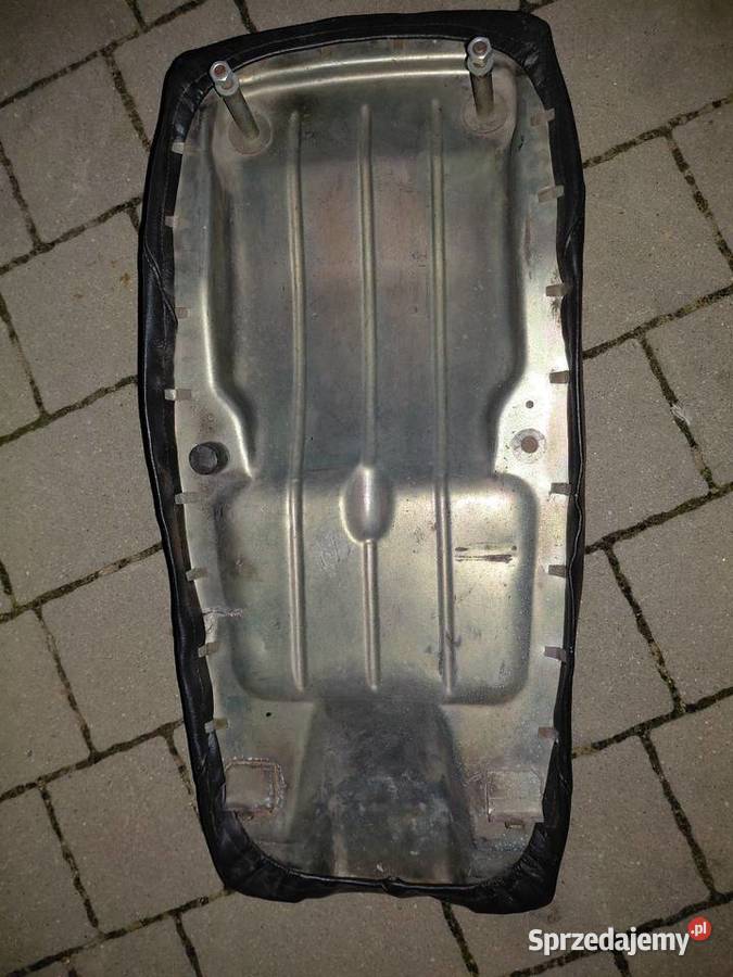 Siedzenie kanapa MZ ETZ 125 150 251 Węgrów