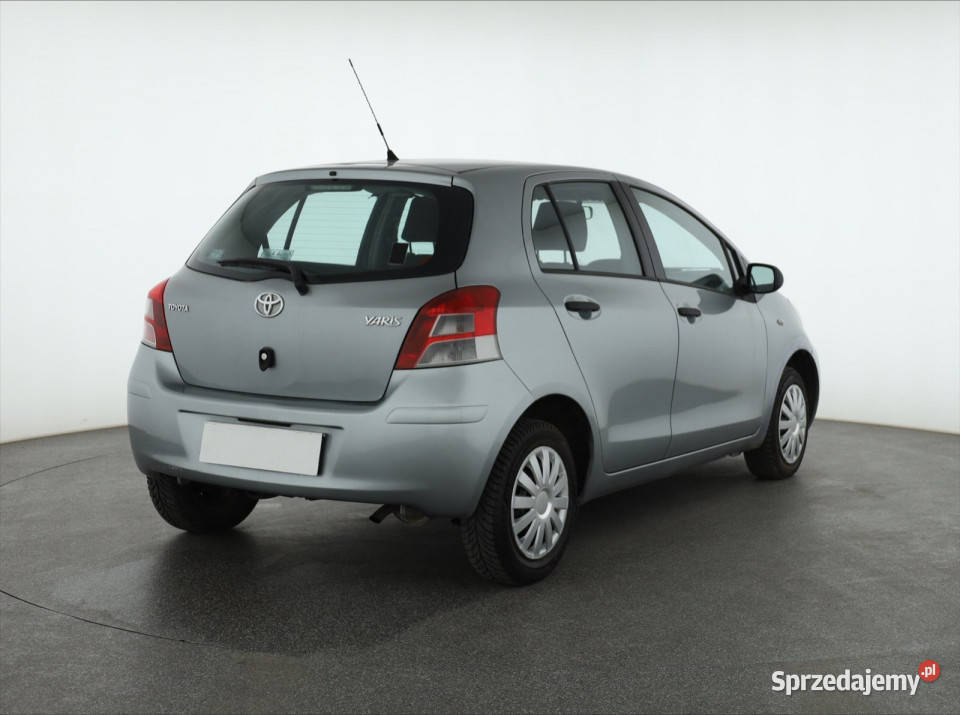 Toyota Yaris 10 VVTi 51KM Piaseczno