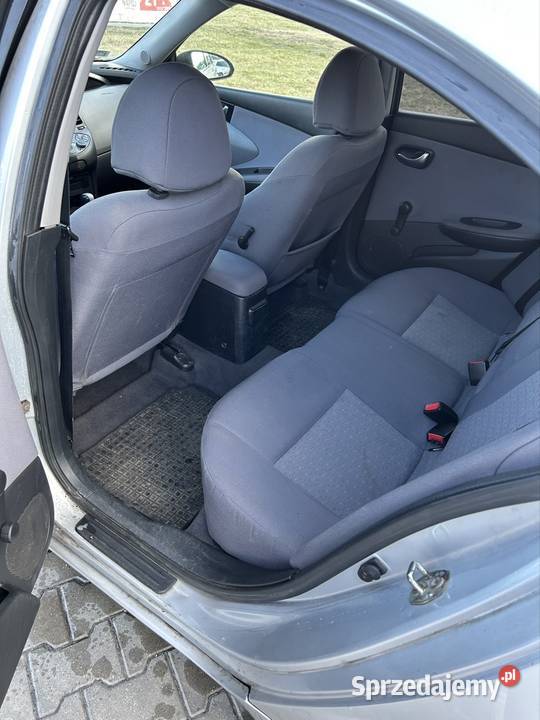 Nissan primera p12 22