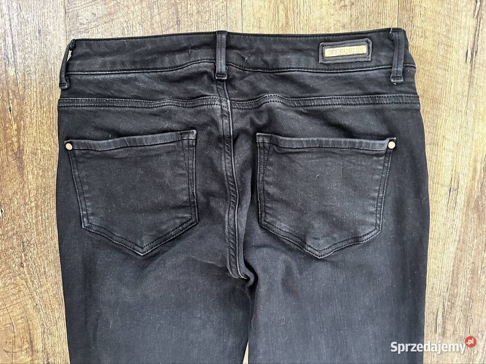 Spodnie Zara S jeansy Zara jeansy slim wysoki Spodnie Wyszków