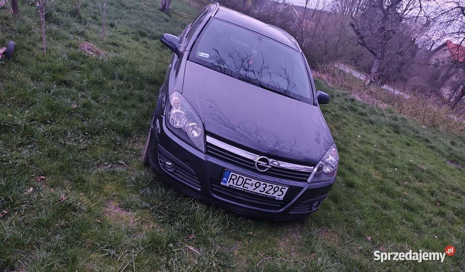 Opel Astra H 16 Benzyna Dęborzyn