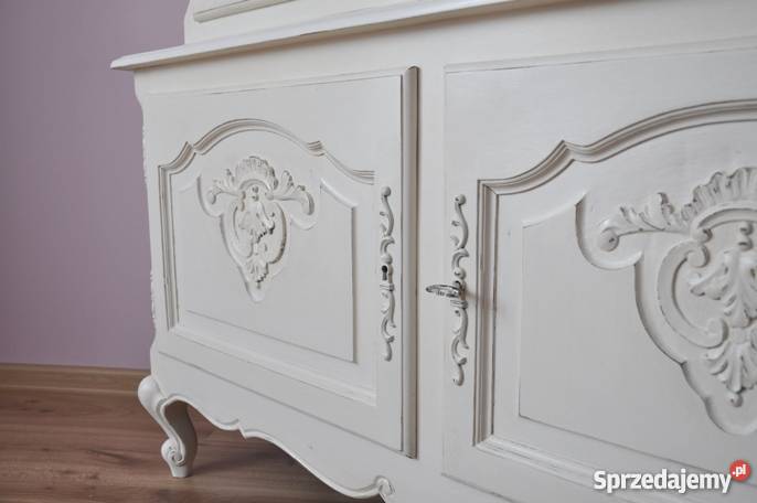 Witryna ludwikowska shabby chic malowana kolor e Szafy, regały, półki Poznań sprzedam
