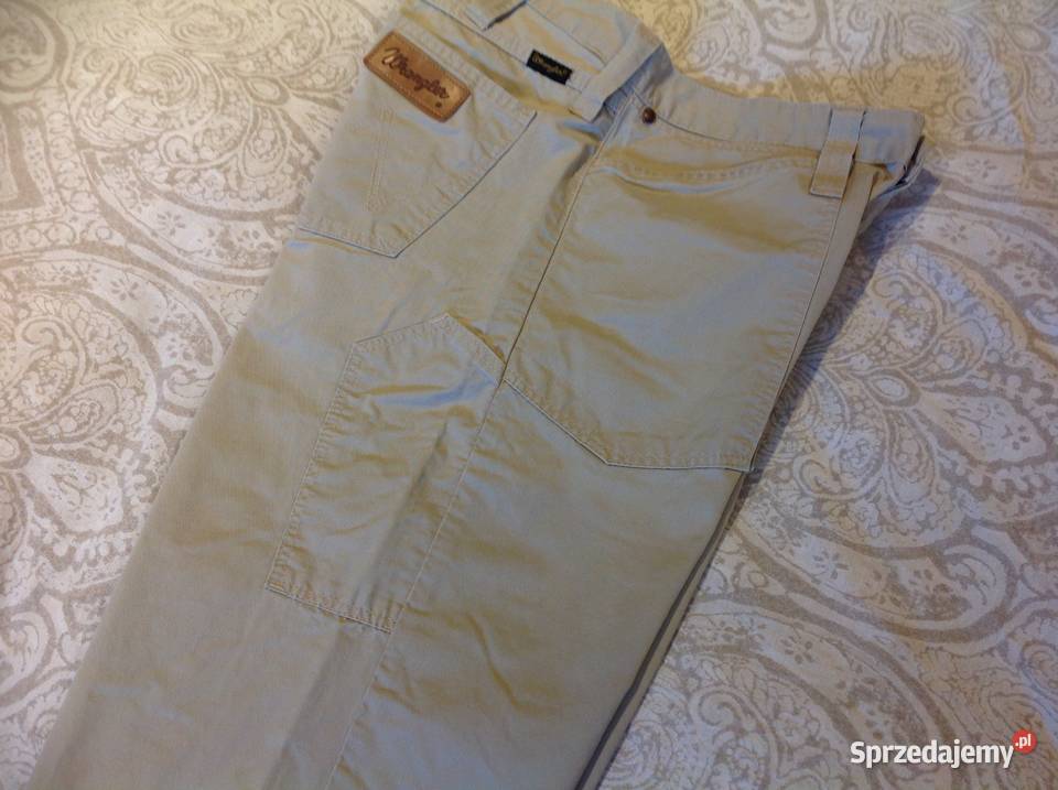 Spodnie Krótkie Męskie WRANGLER M Odzież codzienna Nowa Sól