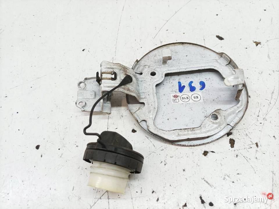 KLAPKA WLEWU PALIWA 040 Toyota Yaris IV 2020