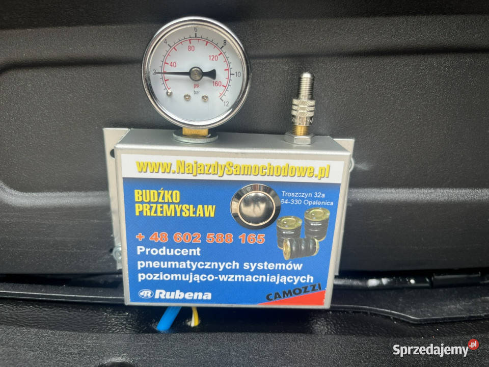 Iveco Daily 50C18 HiMatic Firana8palDrzwiTylne regulowane zawieszenie Daleszyce