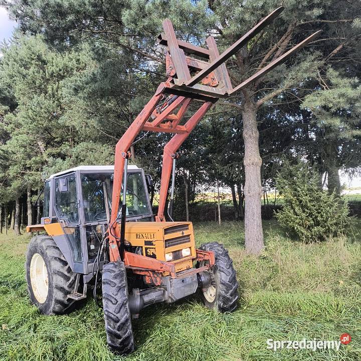 Ciągnik Renault 7014 ciągnik Renault ładowacz warmińsko-mazurskie Biskupiec