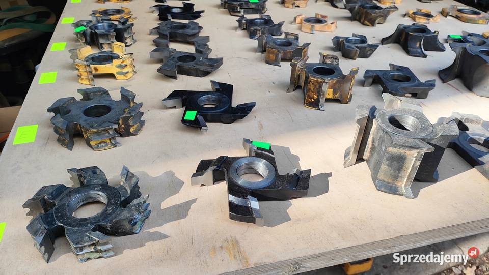 Frezy nasadzane proste kątowe profilowe do Suchedniów