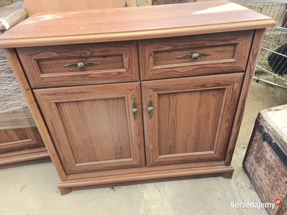 Zestaw mebli komody szafa witryna wielkopolskie Przeźmierowo