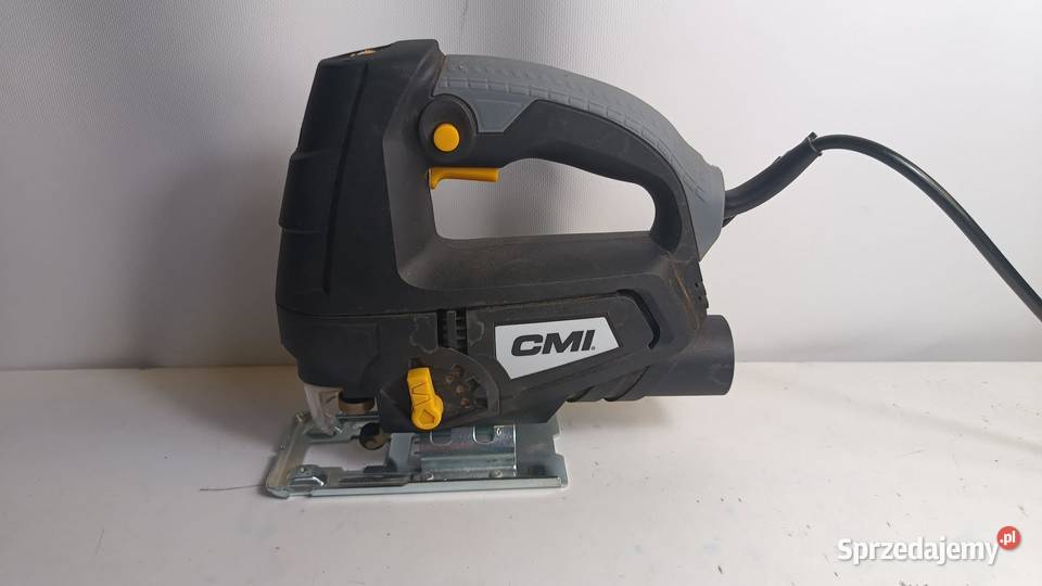 Wyrzynarka CMI 710W