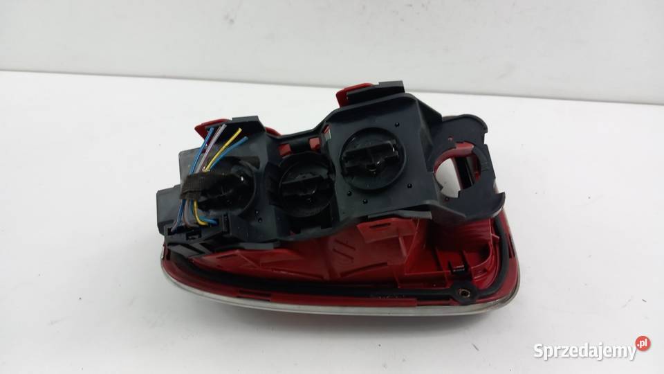 MINI COOPER R56 LAMPA TYŁ PRAWA Zbierkowo