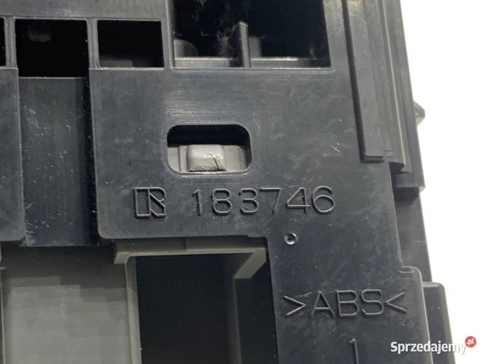 PRZEŁĄCZNIK REGULACJI LUSTEREK LEXUS NX 183746