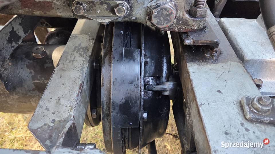 Traktorek SAM z podnośnikiem ES15 Sędziszów