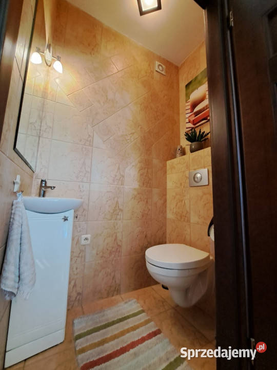 Dwupoziomowe mieszkanie z garażem 5 pokoi 141 m2 2 piętra Sprzedaż Józefosław