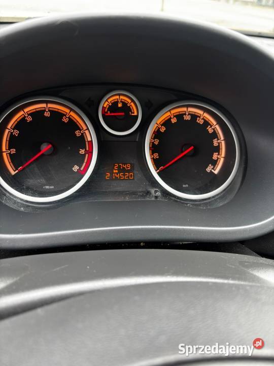 Opel Corsa D Wręczyca Wielka
