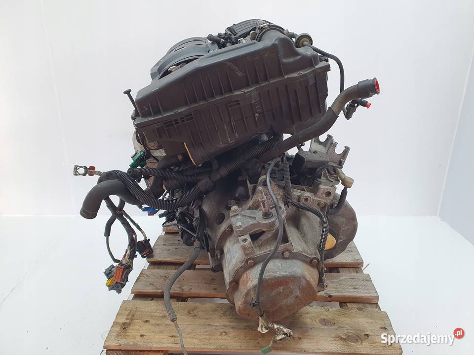 SILNIK KOMPLETNY Citroen C2 C3 C4 Berlingo Xsara Rudka