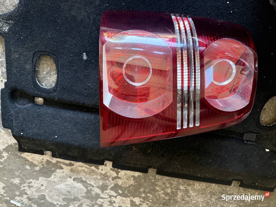 Lampa tylna lewa Pabianice
