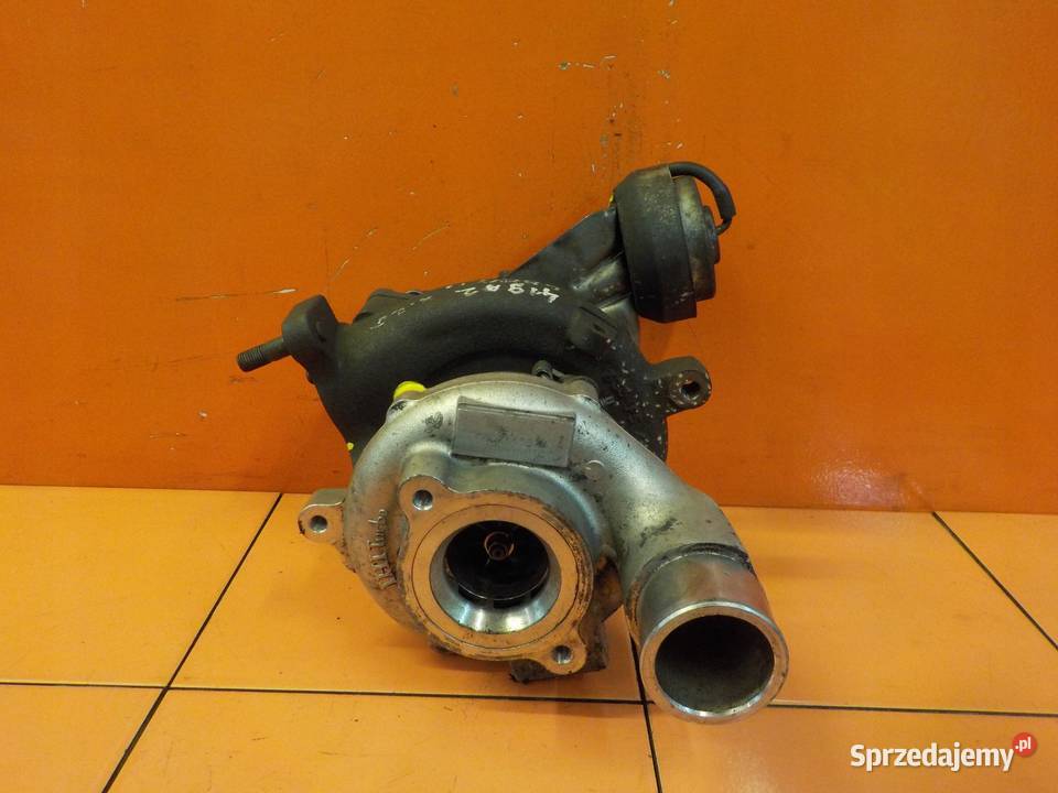 LEXUS IS II RAV4 22 D 07r 177 2ADFHV turbina