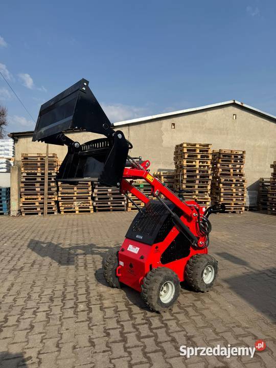 MINI ŁADOWARKA TORO KOŁOWA 360K Damasławek