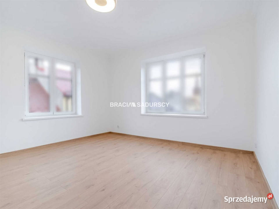 Sprzedaż mieszkania Skawina 50m2 3 pokoje