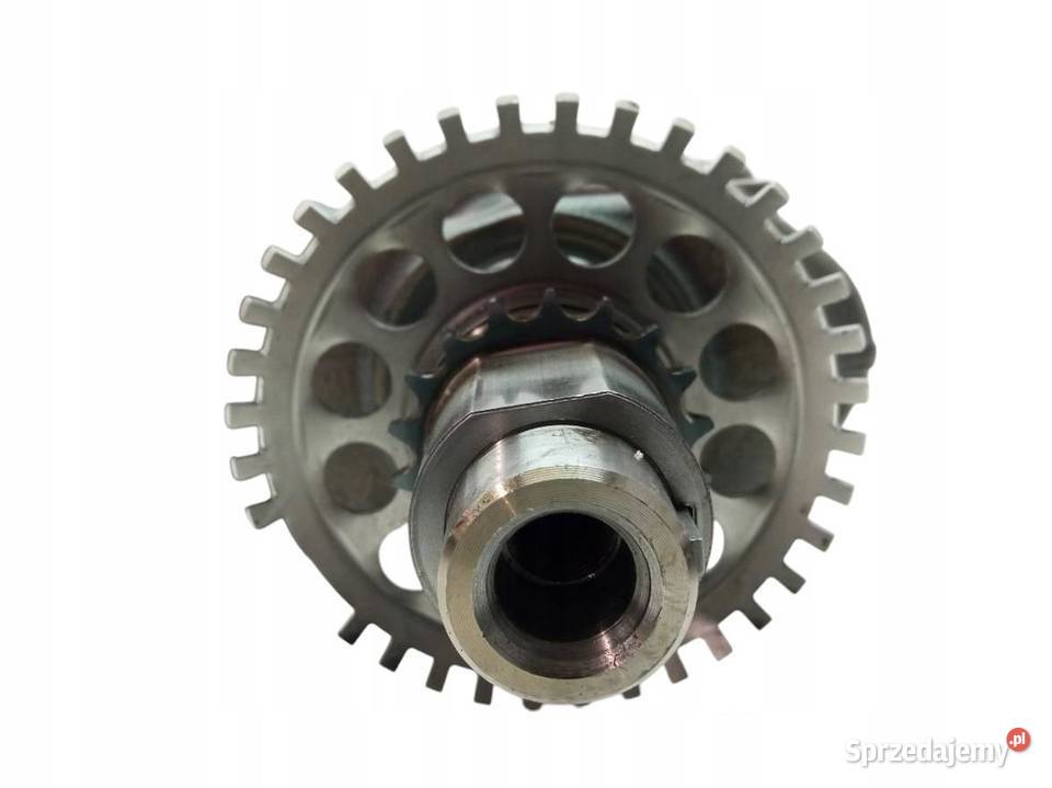 WAŁ KORBOWY C2E 32233 15 VVTI Toyota Yaris III Rok produkcji 2020 Blok silnika