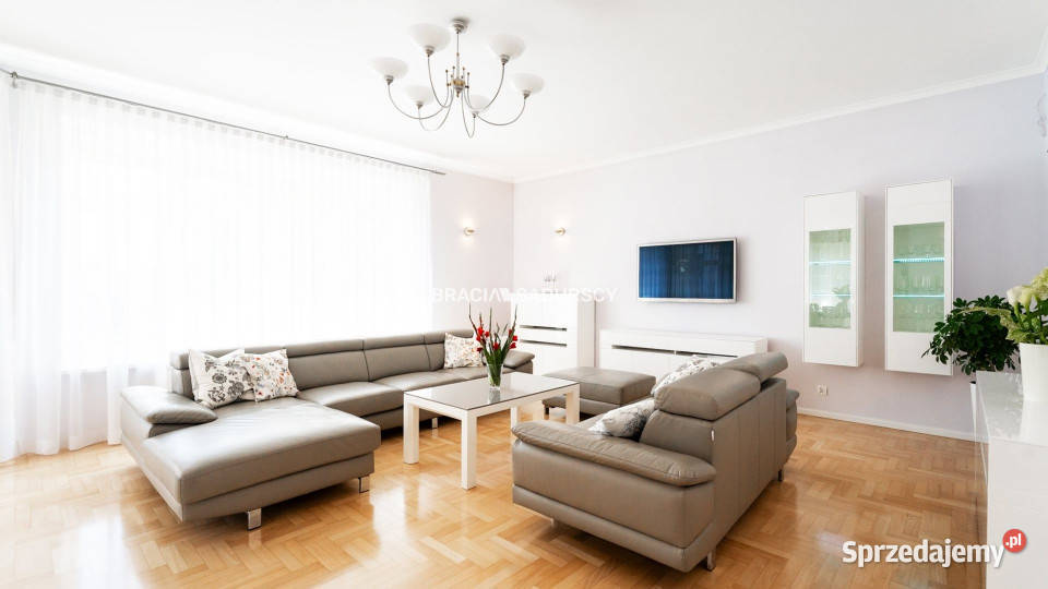 sprzedaży domu wolnostojącego 7752m2 Wieliczka sprzedam