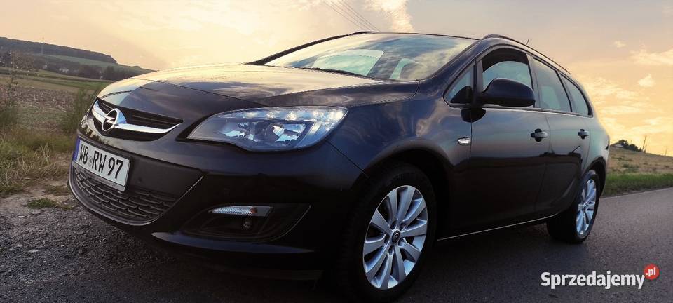 Opel Astra J 16CDTi 110 154000 2015 z Niemiec Astra