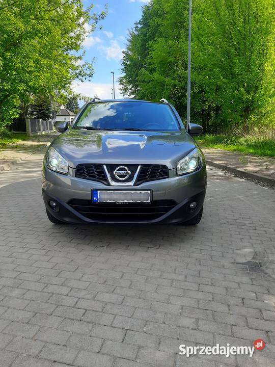 ładny NISSAN QASHQAI z 2011r16 benzyna lubelskie Puławy