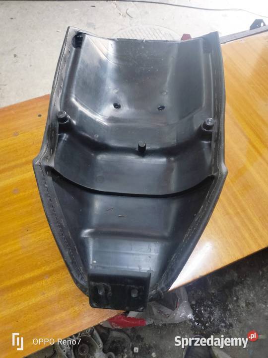 Siedzenie kuter Derbi vamos 50 Pozostałe Części i akcesoria motocyklowe łódzkie Łubno