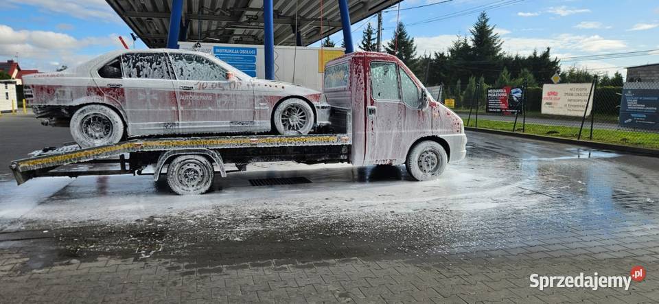 Auto laweta usługi transportowe Chełmża