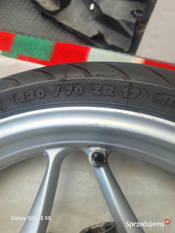 koło przednie BMW K 1200 GT K44 z oponą i ośką Rumia