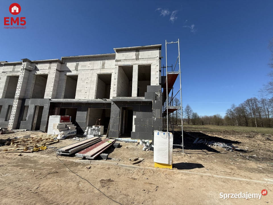 sprzedaży domu szeregowego 1226m2 Zaścianki