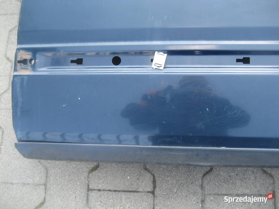 audi 100 sedan 9094r drzwi tył lewe Rakoniewice