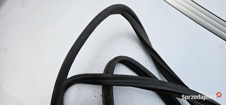 Uszczelka klapy tył mercedes w210 sedan Zbąszyń