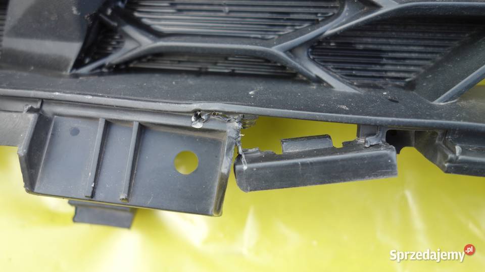 KIA CEED III 18 KRATKA ZDERZAKA PRZÓD osobowe śląskie Ruda Śląska