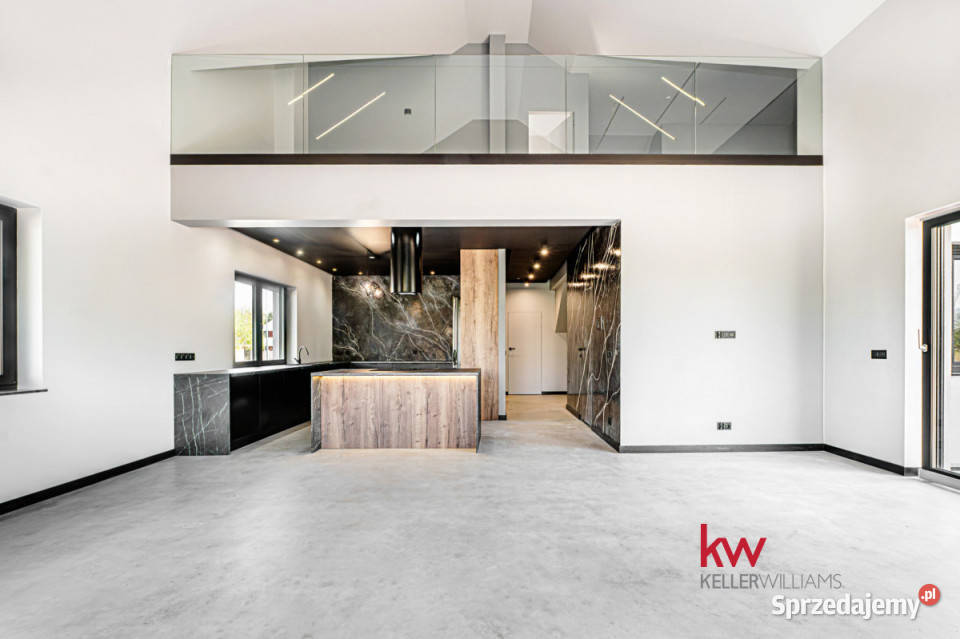 Dom wolnostojący 310m2 Cerekwica 310m2 sprzedam