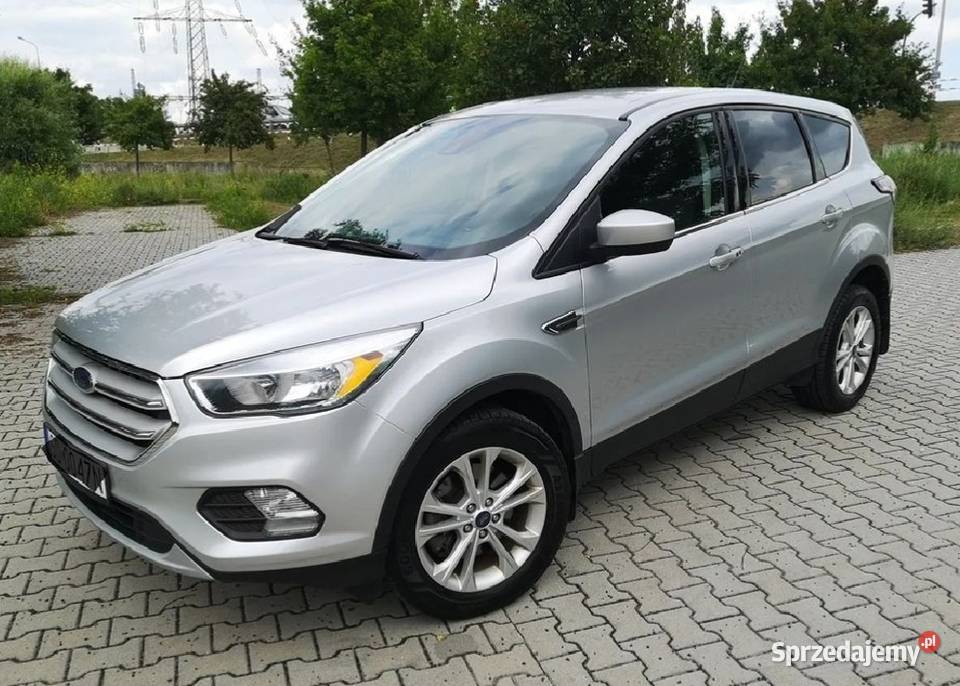 Ford Kuga 4x4 2019r stan idealny Zamiana welurowa tapicerka Mosina