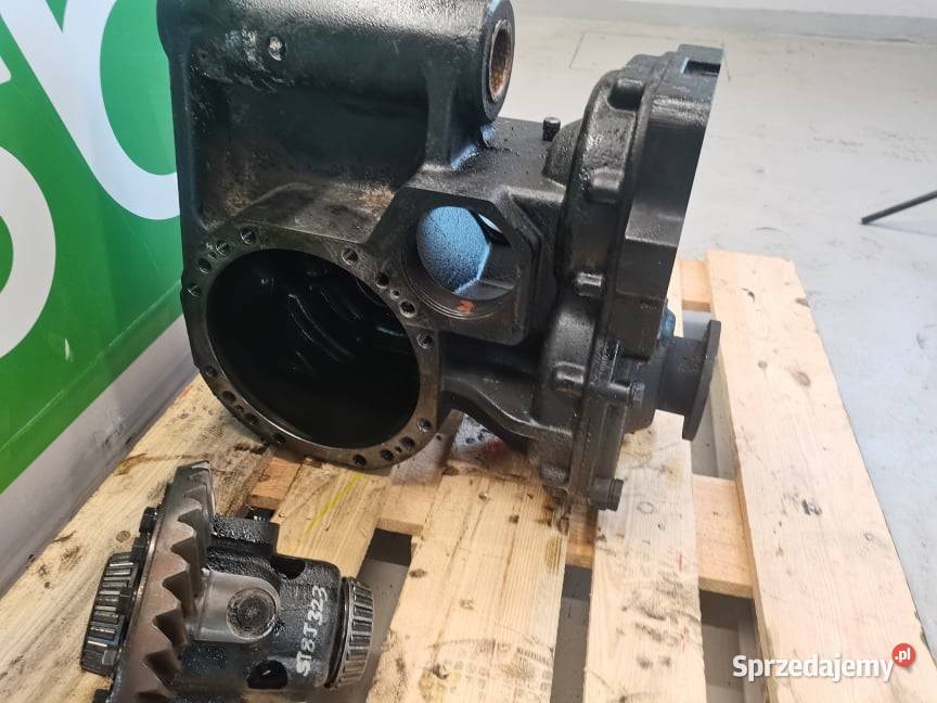 Massey Ferguson 8947 Mechanizm różnicowy Spicer wielkopolskie Wilkowo sprzedam
