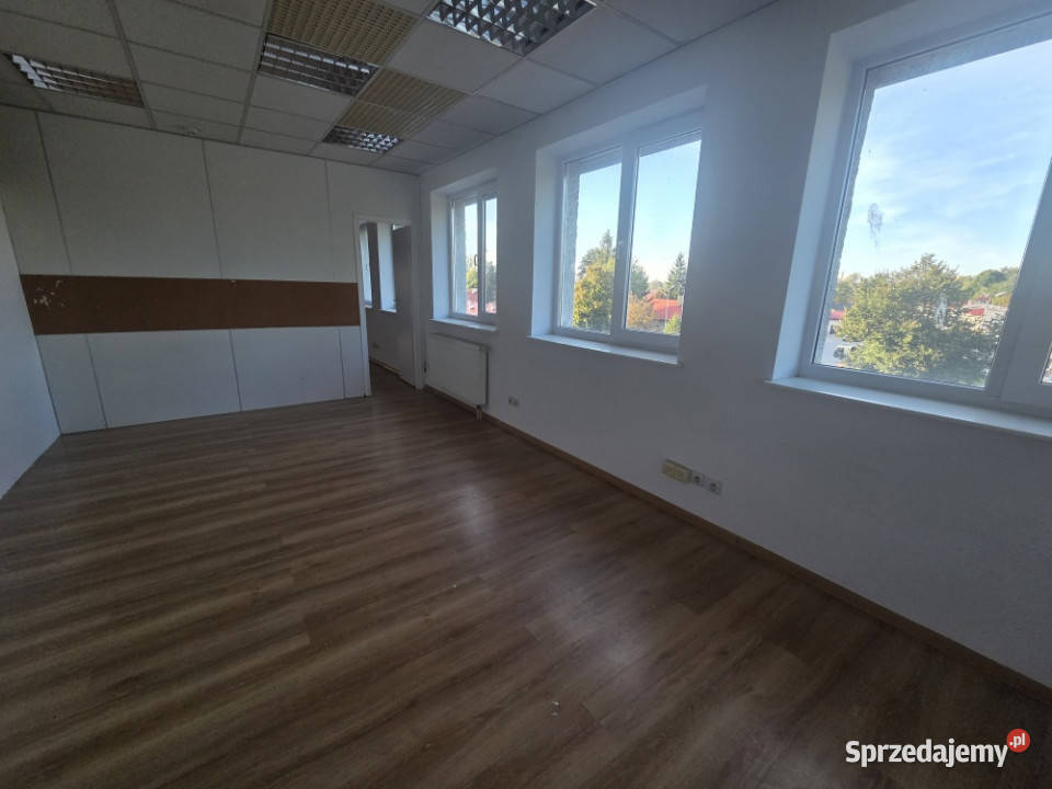Wynajmę lokal biurowy 1855m2 na 1p w Rzeszowie 186m2
