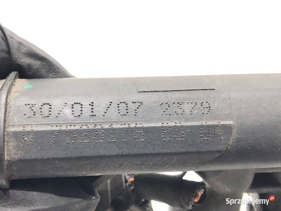 LISTWA WTRYSKOWA MINI R56 V752817880 14 95