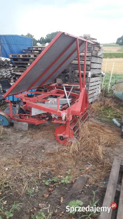 Sadzarka do warzyw karuzela nieuszkodzony Siewniki i sadzarki sprzedam