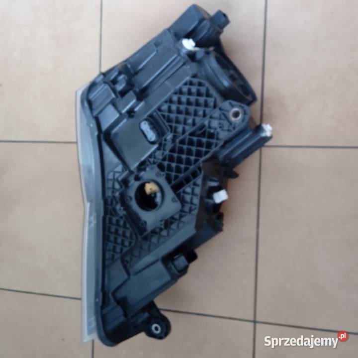 Skoda superb 3RSBIXENON SKRETNY ORGINAL Lampy przednie Kamieniec Wrocławski