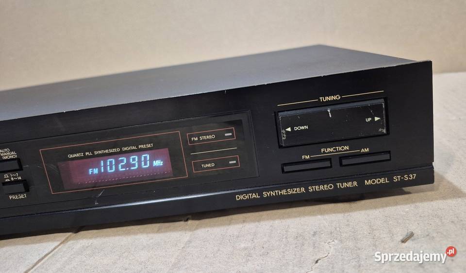 Tuner radiowy Toshiba STS37 FM Jawor