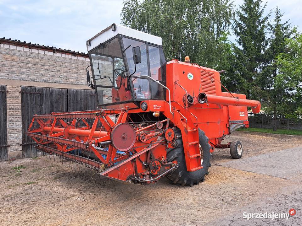 Kombajn zbożowy Bizon Super Z056 kabina Bizon Zbożowe Goszczanów
