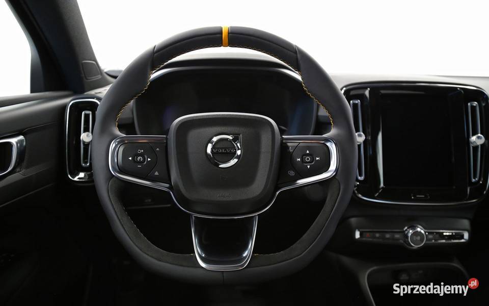 HEICO Volvo XC40 C40 kierownica sportowa skóra Gadgety motoryzacyjne Bielany Wrocławskie