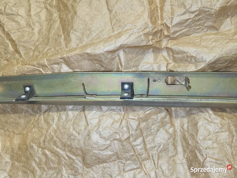 Trabant P 601 11 Listwa oświetlenia tablicy rej osobowe