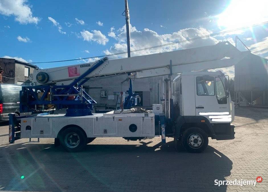 Żuraw Ciesielski dźwig dekarski Klaas K 2834 wielkopolskie Kiełczewo